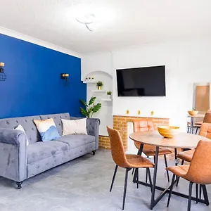 Holiday home 2 Bedroom House By Maison - Free Parking, Nottingham